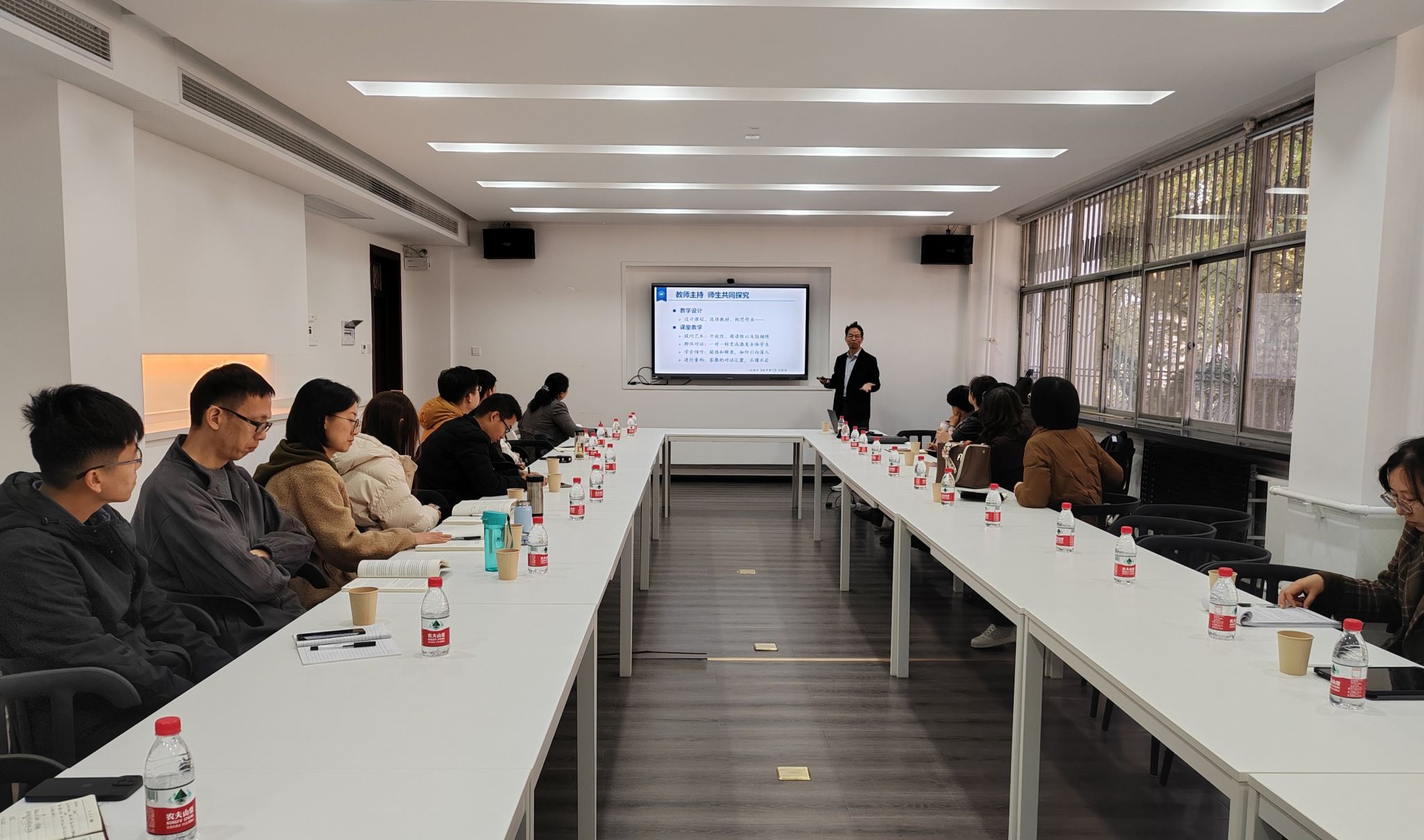 威廉希尔williamhill邀请北京航天航空大学张有光教授来公司做报告